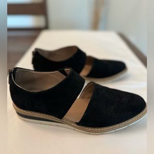 Adam Tucker by Me Too Black Athina suede/leather wedge slip on